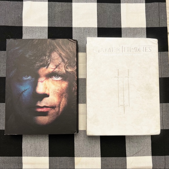 Game of Thrones The Complete Third Season - Picture 2 of 7